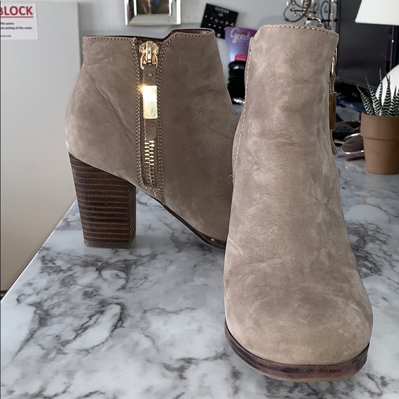 Aldo ankle booties color grey - Picture 1 of 4